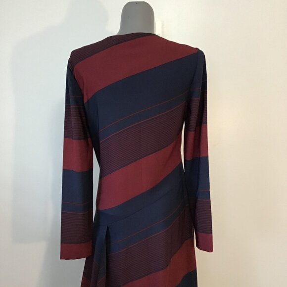 NWT Tory Burch Lyon Navy and Burgundy Strip V-Neck Dress Size 4 - Picture 5 of 14